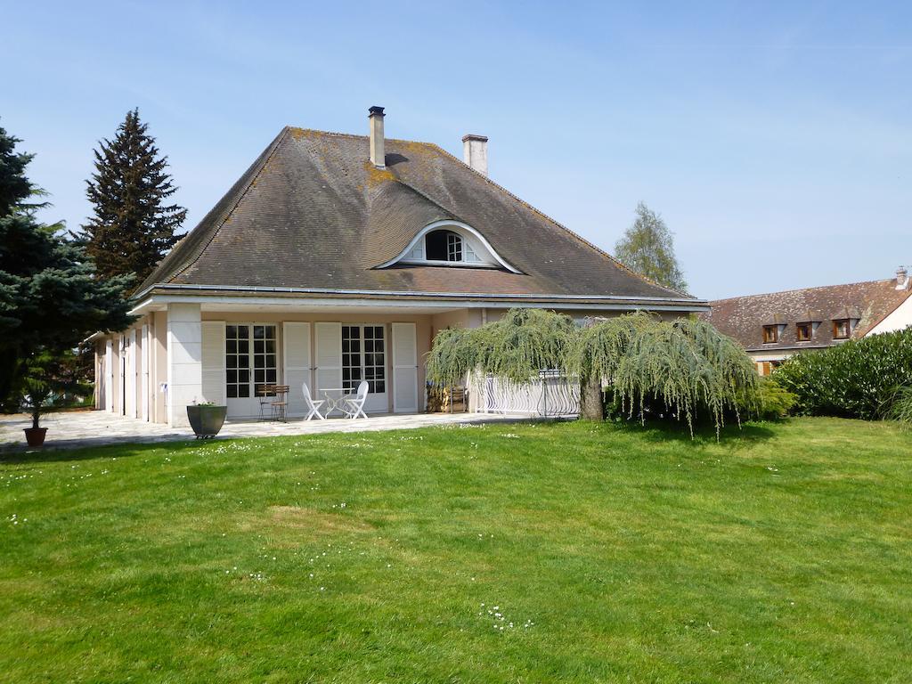 Etape Zen Illiers-Combray Exterior foto